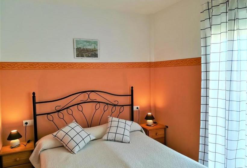 Apartamentos Mundaka Albir