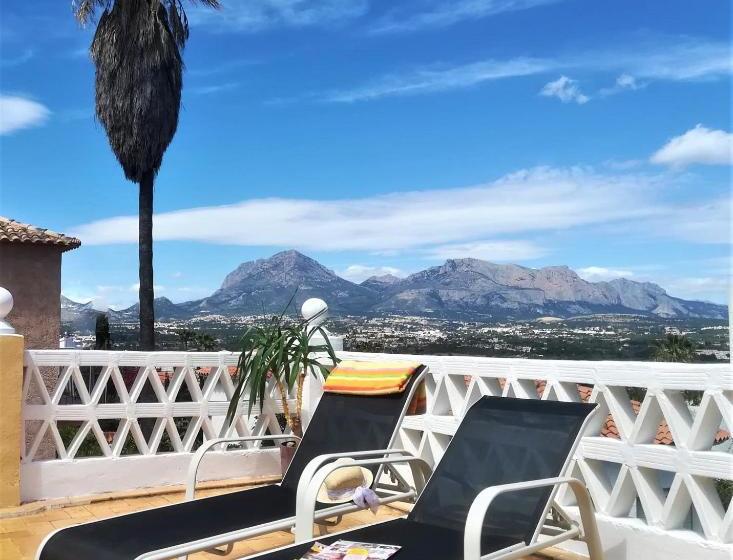 Apartamentos Mundaka Albir