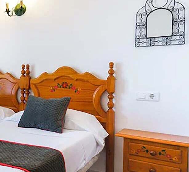 Apartamentos Pepe Mesa