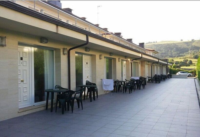 Apartamentos Silken Playa De Toró