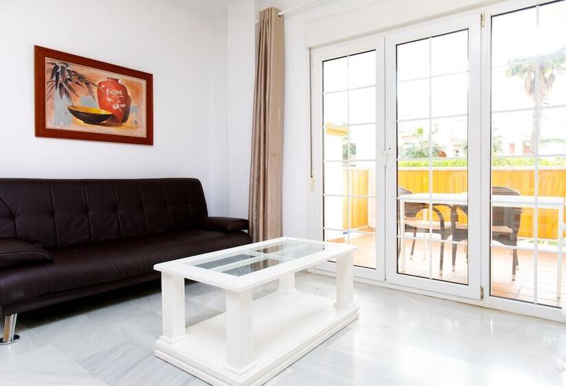 At Almoraide Rooms Suites