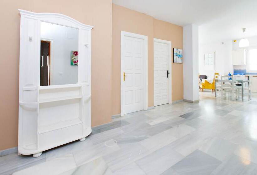 At Almoraide Rooms Suites