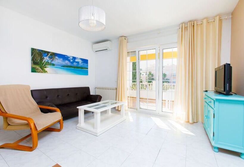 At Almoraide Rooms Suites