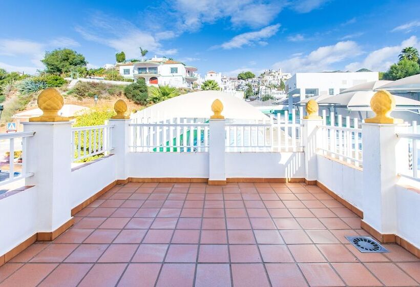 At Almoraide Rooms Suites