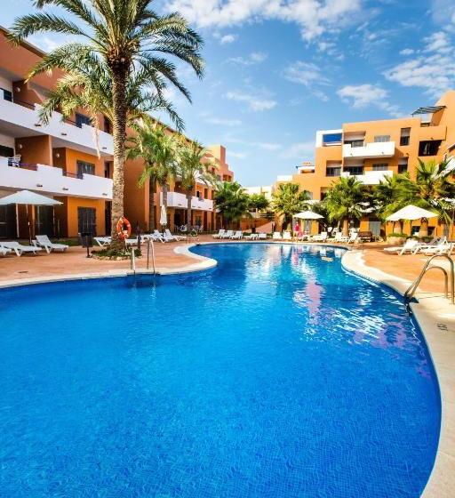 Apartamentos Turisticos Parque Tropical