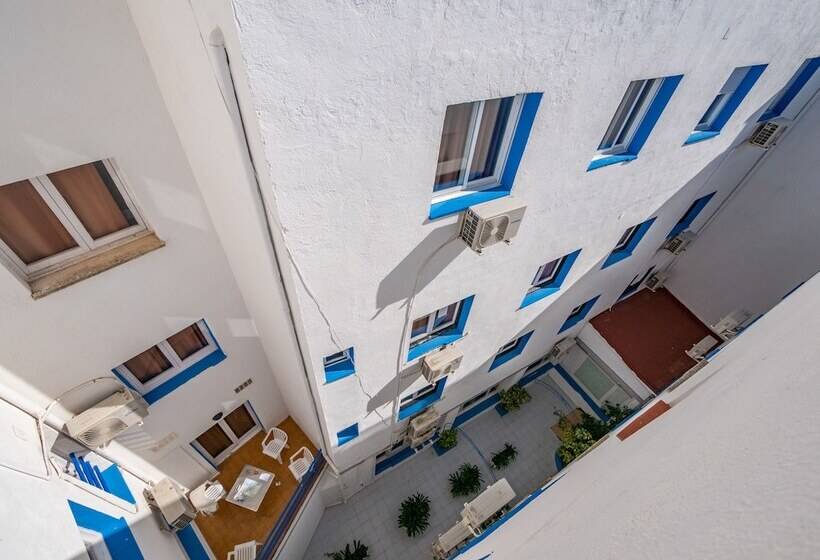 Apartaments Monjardí