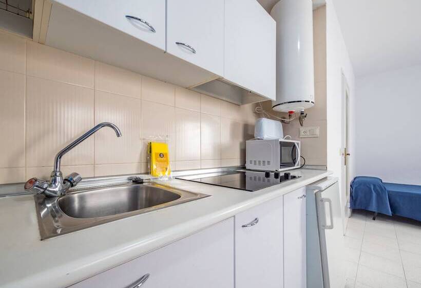 Apartaments Monjardí