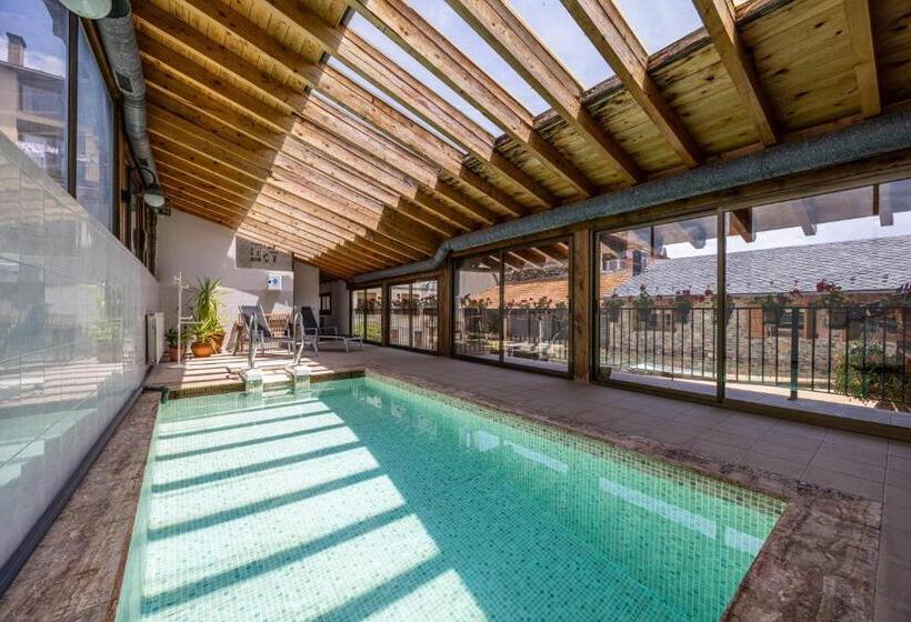 Aparthotel Les Corts