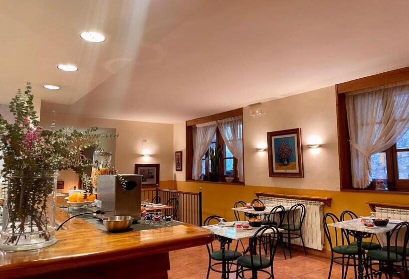 Aparthotel Les Corts