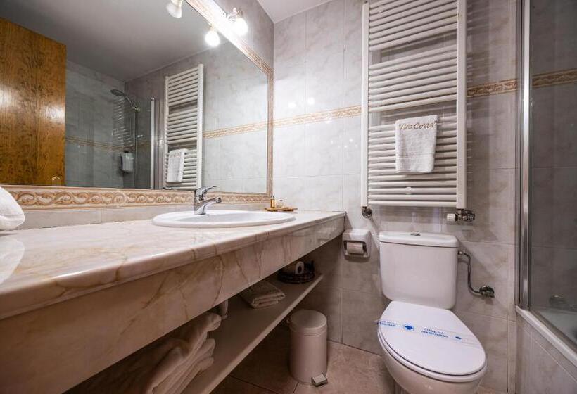 Aparthotel Les Corts