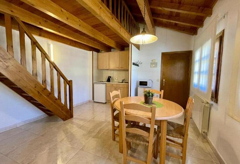 Aparthotel Les Corts