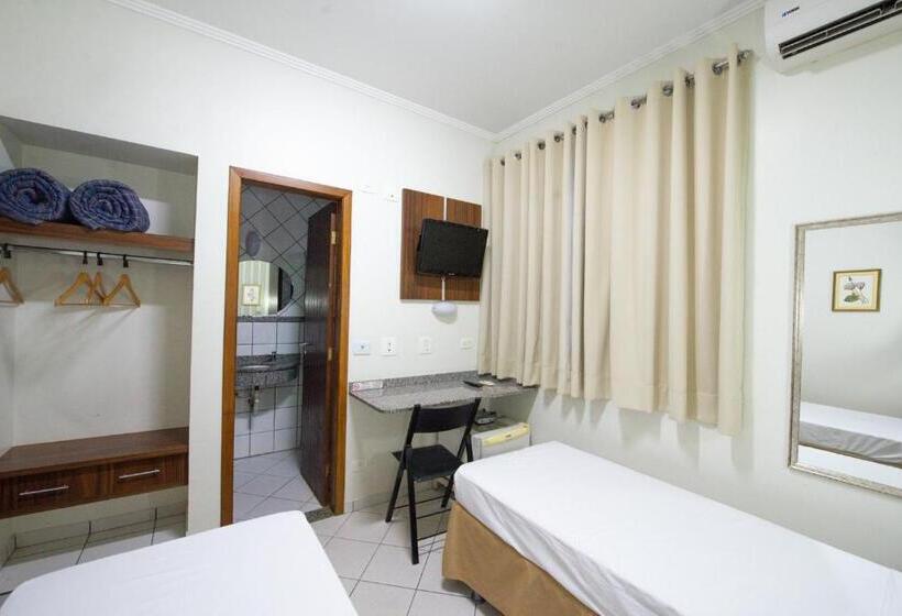 Araucaria Hotel Business   Maringá