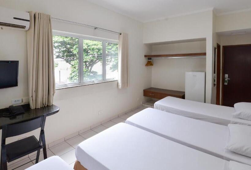 Araucaria Hotel Business   Maringá