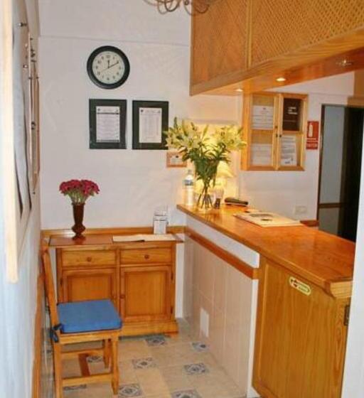 ベッドアンドブレックファースト La Vista Pension