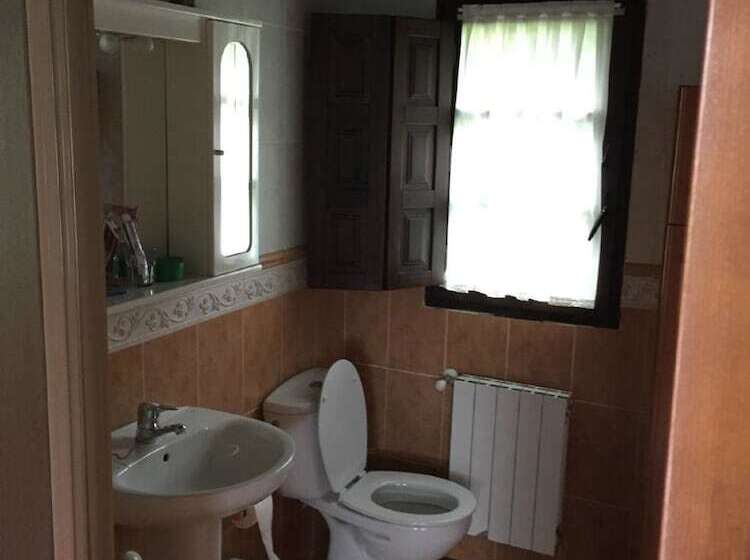 Casa De Aldea El Regueru