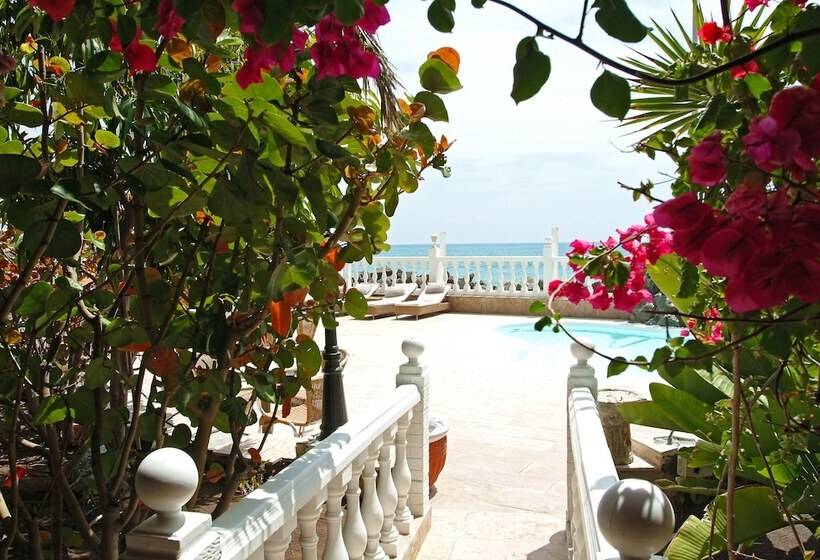 Club Puerto Atlantico