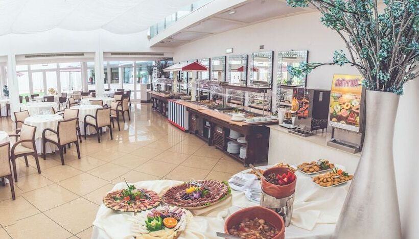 Cristal Praia Resort & Spa