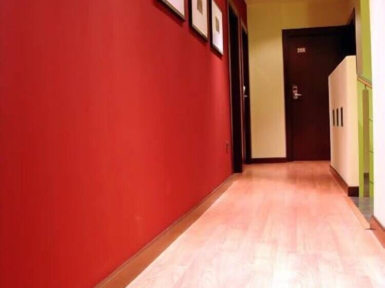 مسافرخانه Buenavista