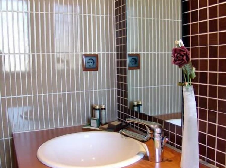 مسافرخانه Buenavista