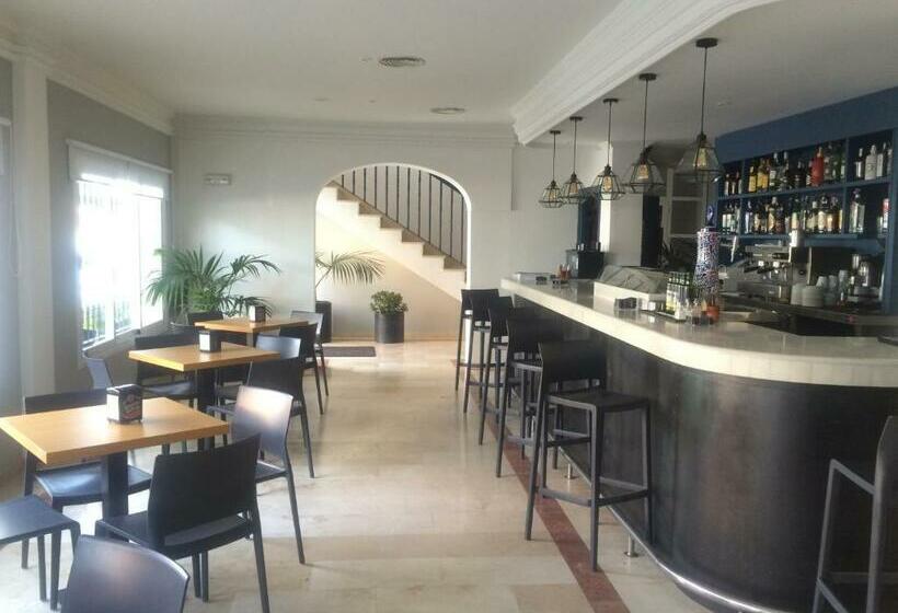 Hostal Drago