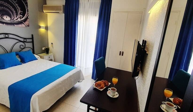 Hostal Juan De Austria