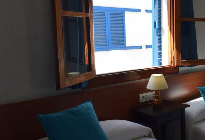 Hostal Juan De Austria