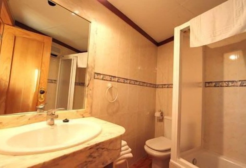 مسافرخانه Pension Atlantida