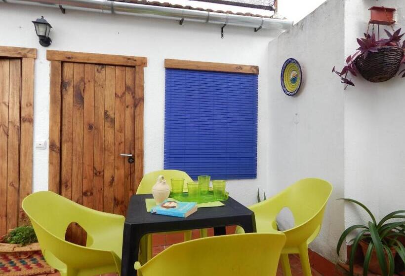 مسافرخانه Casa La Espartería De La Corredera