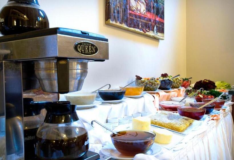 Acra Hotel Special Category