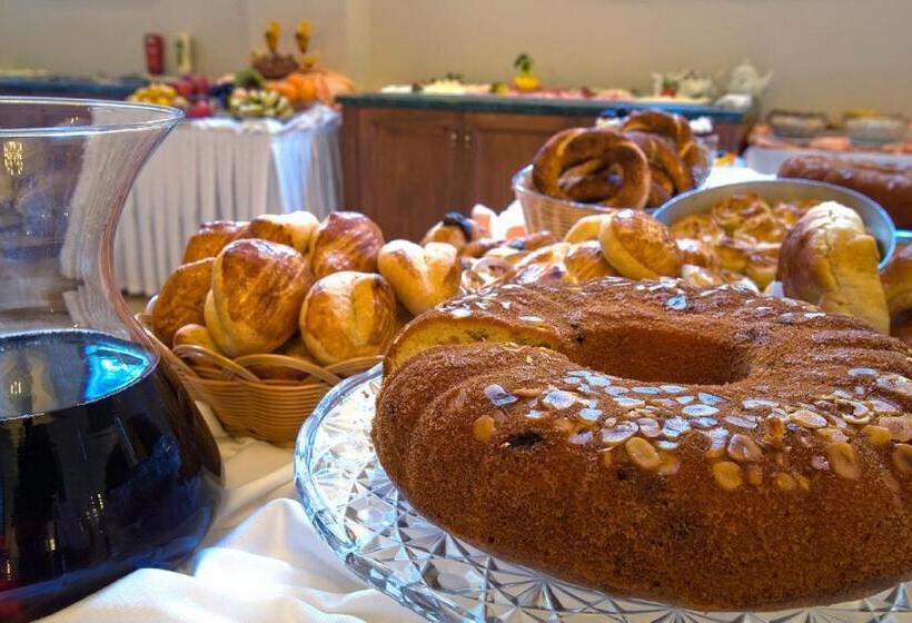 Acra Hotel Special Category