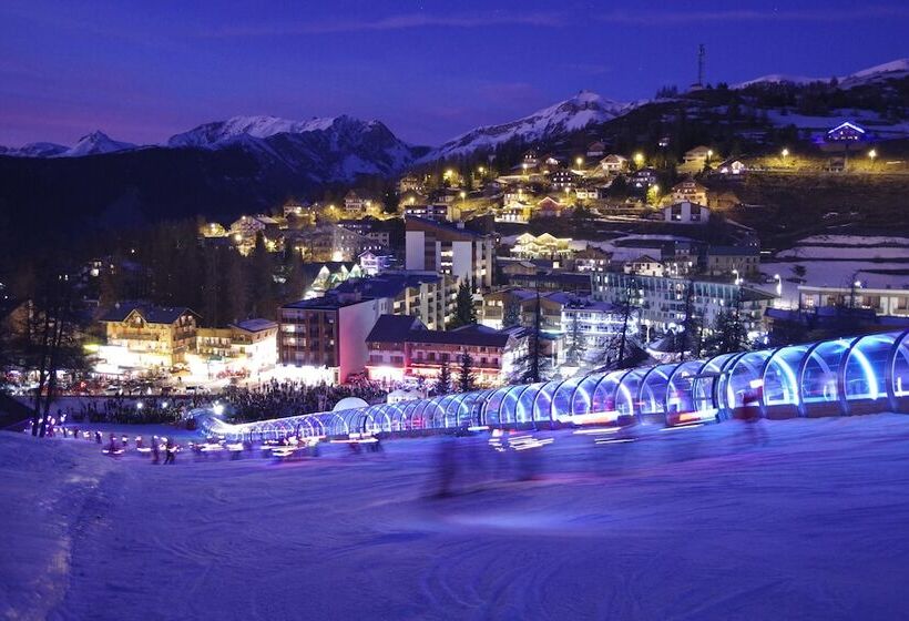 فندق Adonis Le Chastellan