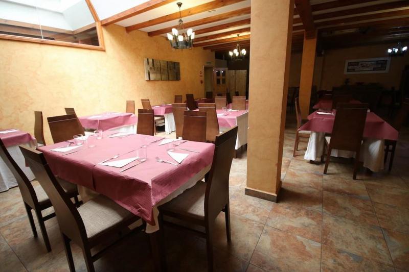 Отель Tordesillas