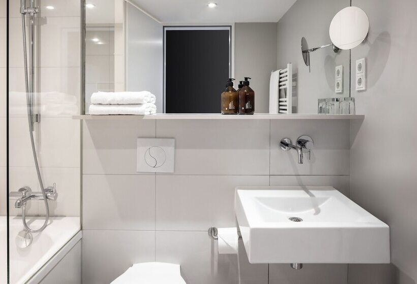 هتل Amano Rooms & Apartments