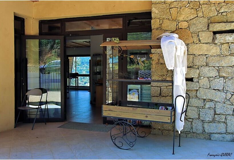 ホテル Hôtel Des Deux Sorru