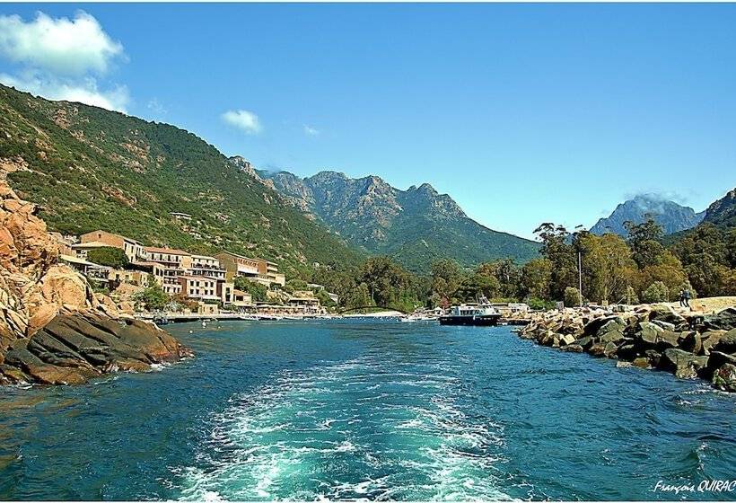 ホテル Hôtel Des Deux Sorru