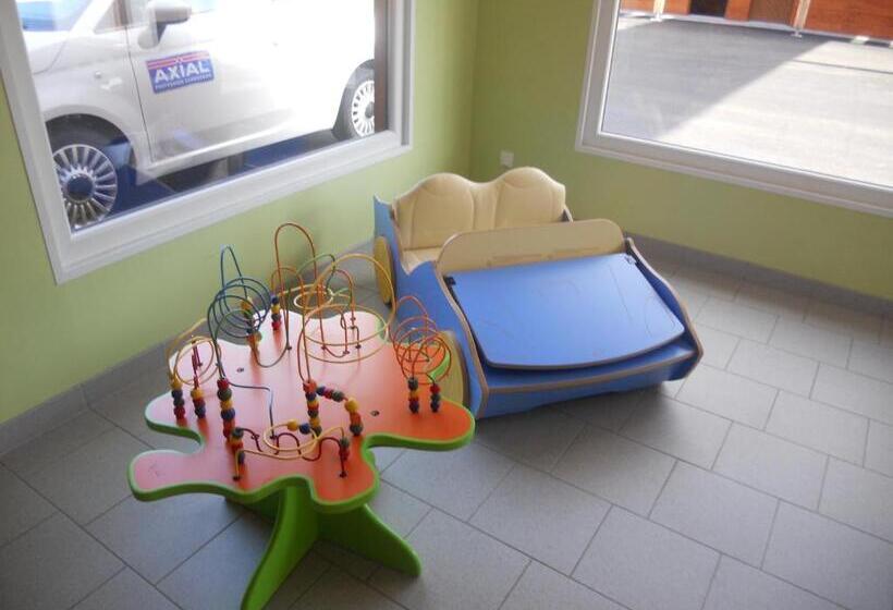 酒店 Auberge Du Saut Des Cuves