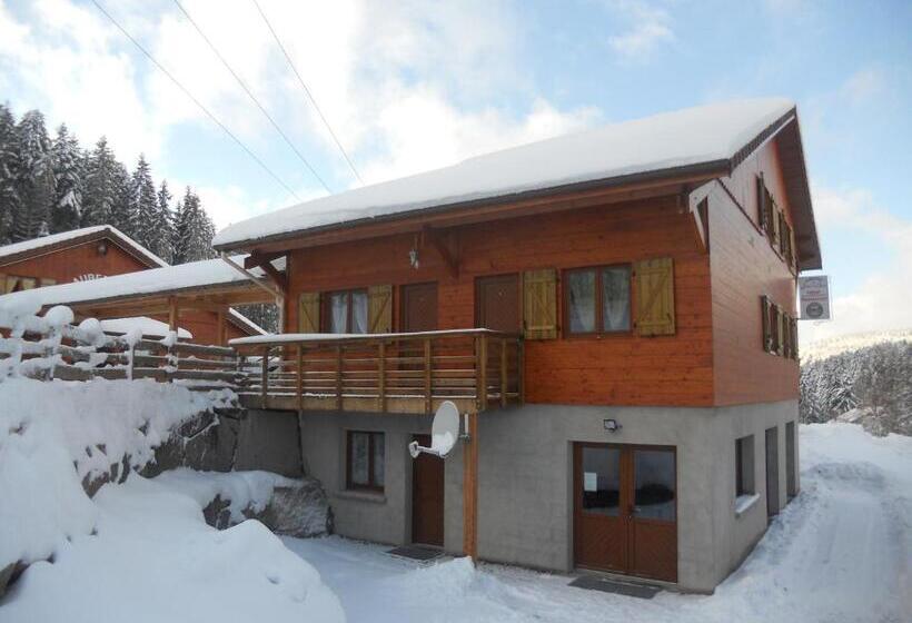 酒店 Auberge Du Saut Des Cuves