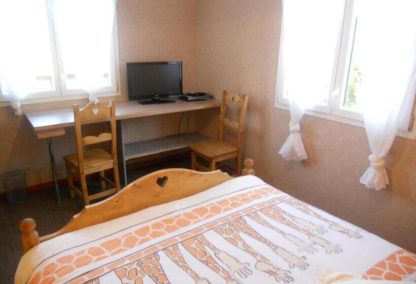 酒店 Auberge Du Saut Des Cuves