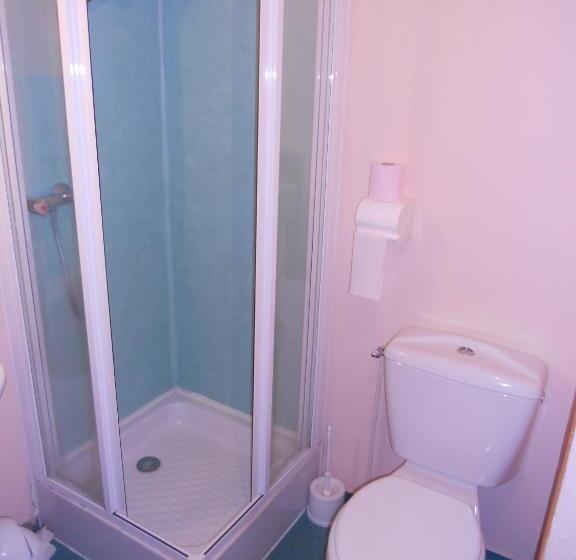 酒店 Auberge Du Saut Des Cuves