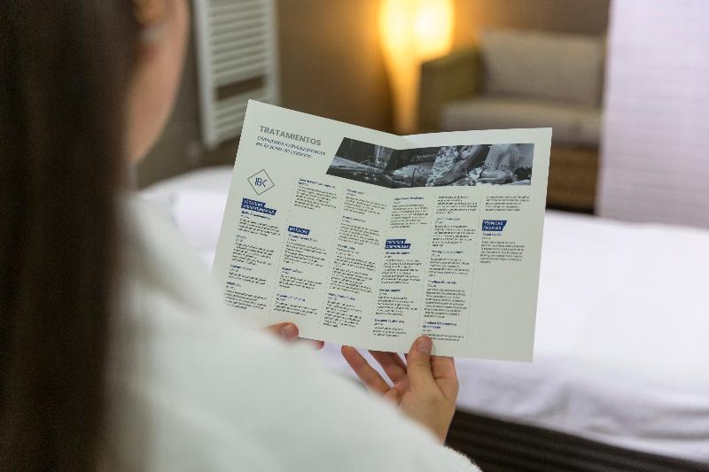 בית מלון כפרי Iberik Rocallaura Balneari