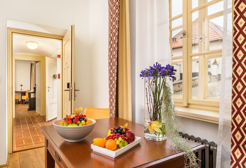 Bellevue Hotel Benešov