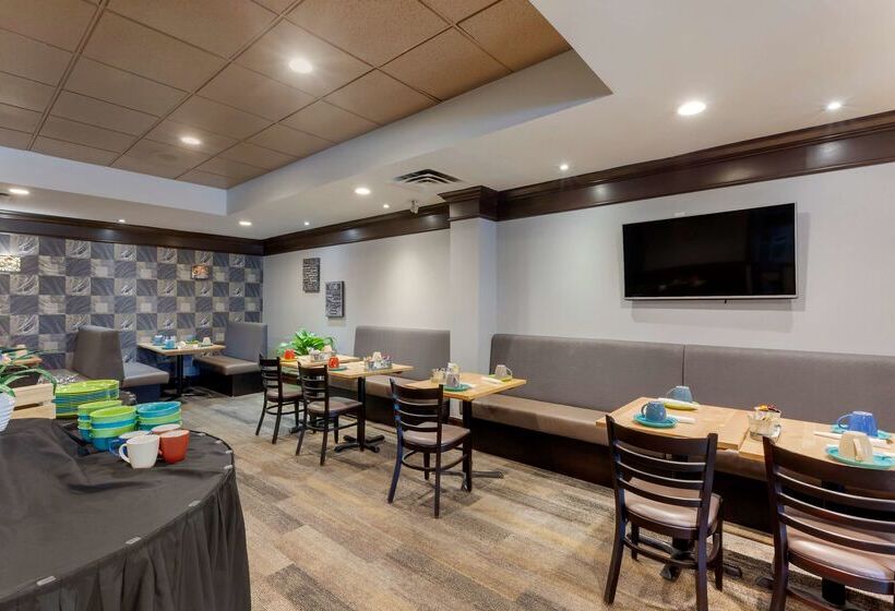 酒店 Best Western Plus Toronto Airport