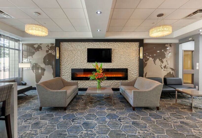 בית מלון כפרי Best Western Plus Toronto Airport