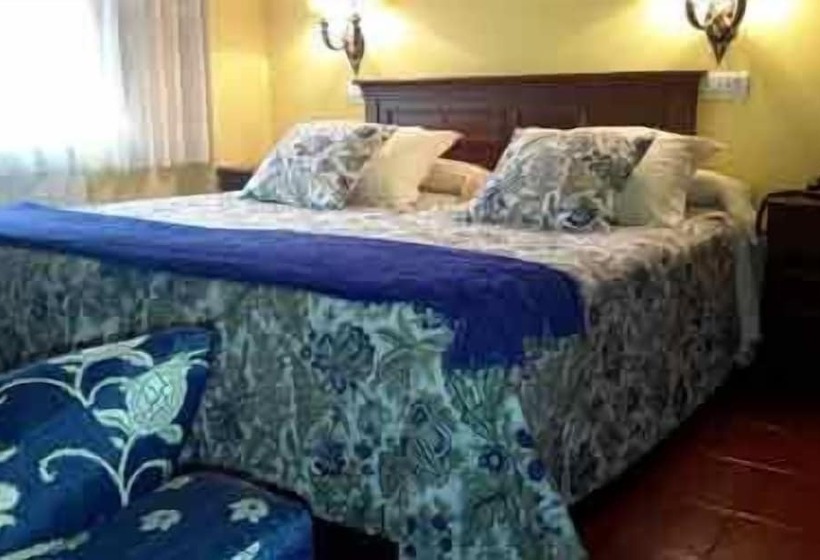 בית מלון כפרי El Pescador