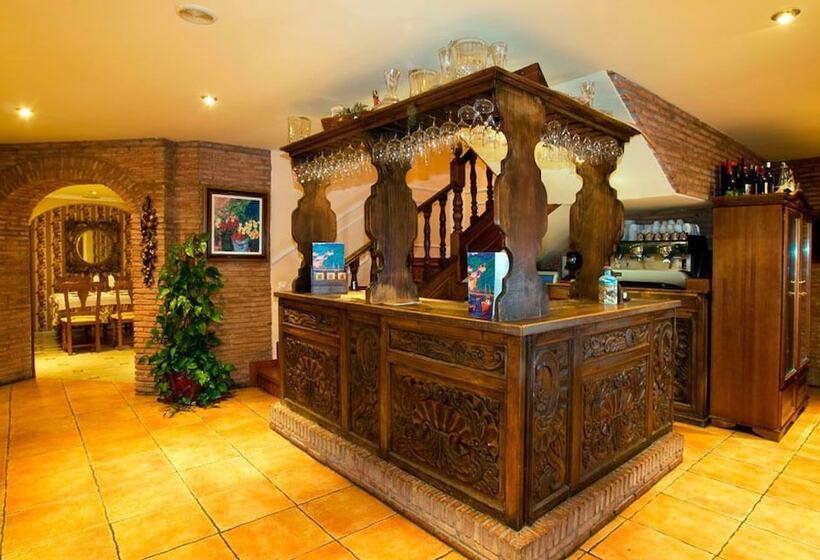 בית מלון כפרי El Pescador