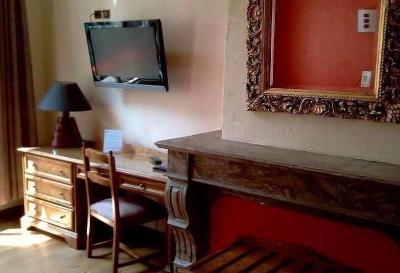 Brit Hotel Notre Dame