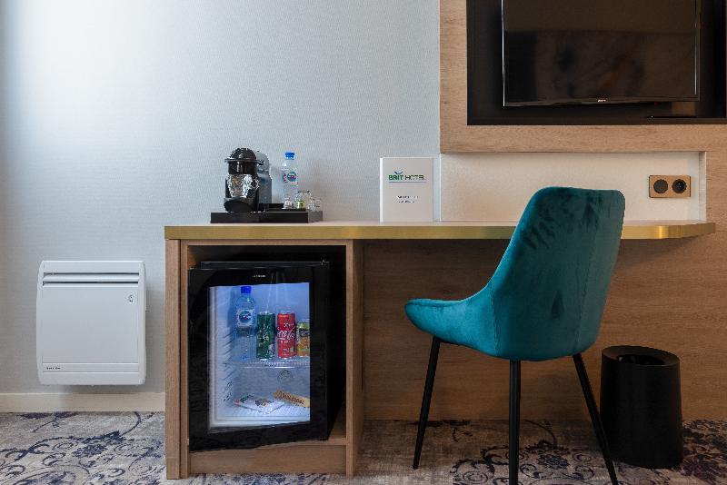 Brit Hotel Orléans St Jean De Braye   L Antarès