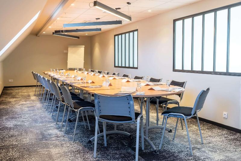 Brit Hotel Orléans St Jean De Braye   L Antarès