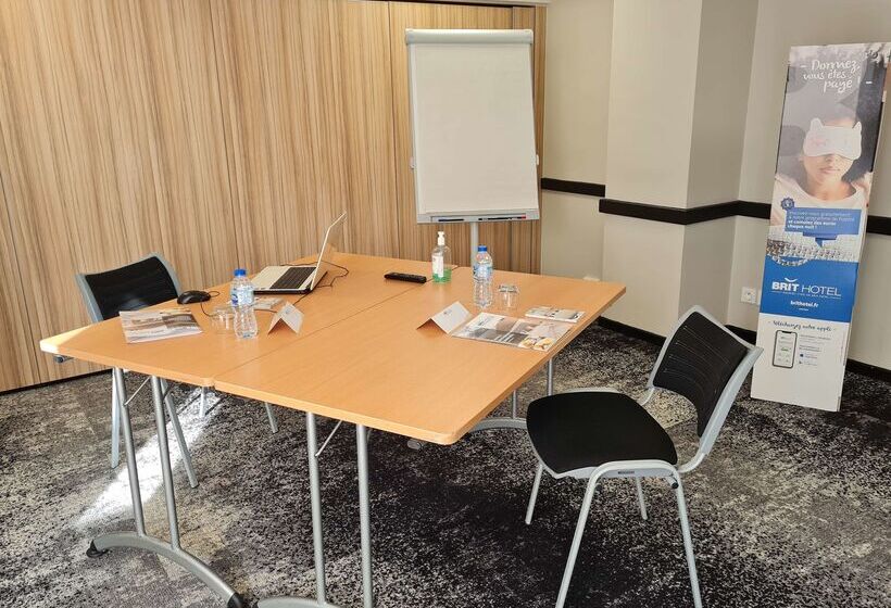 Brit Hotel Orléans St Jean De Braye   L Antarès