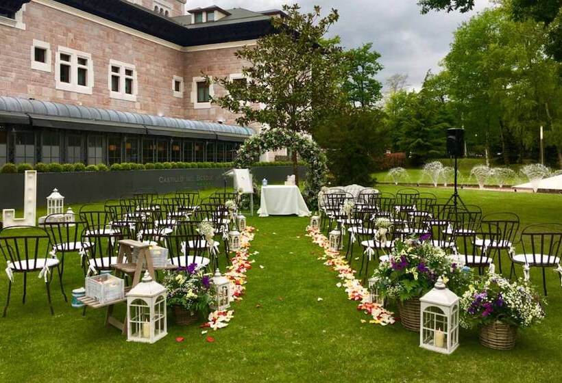 فندق Castillo Del Bosque La Zoreda